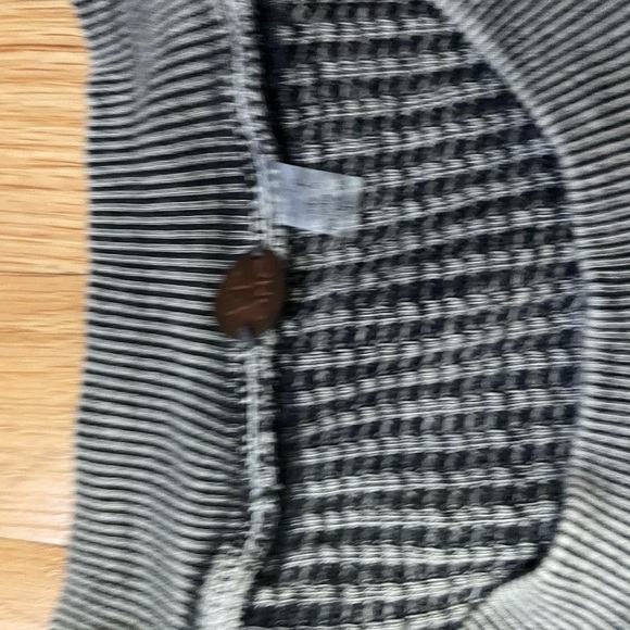 Free People Gray Waffle Sweater Thermal Top - Picture 5 of 5